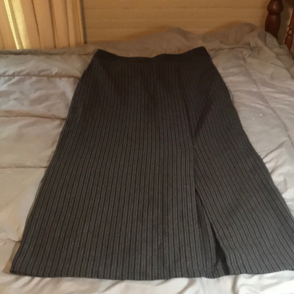 Large Casual Corner Annex Pin Stipe Straight Skirt